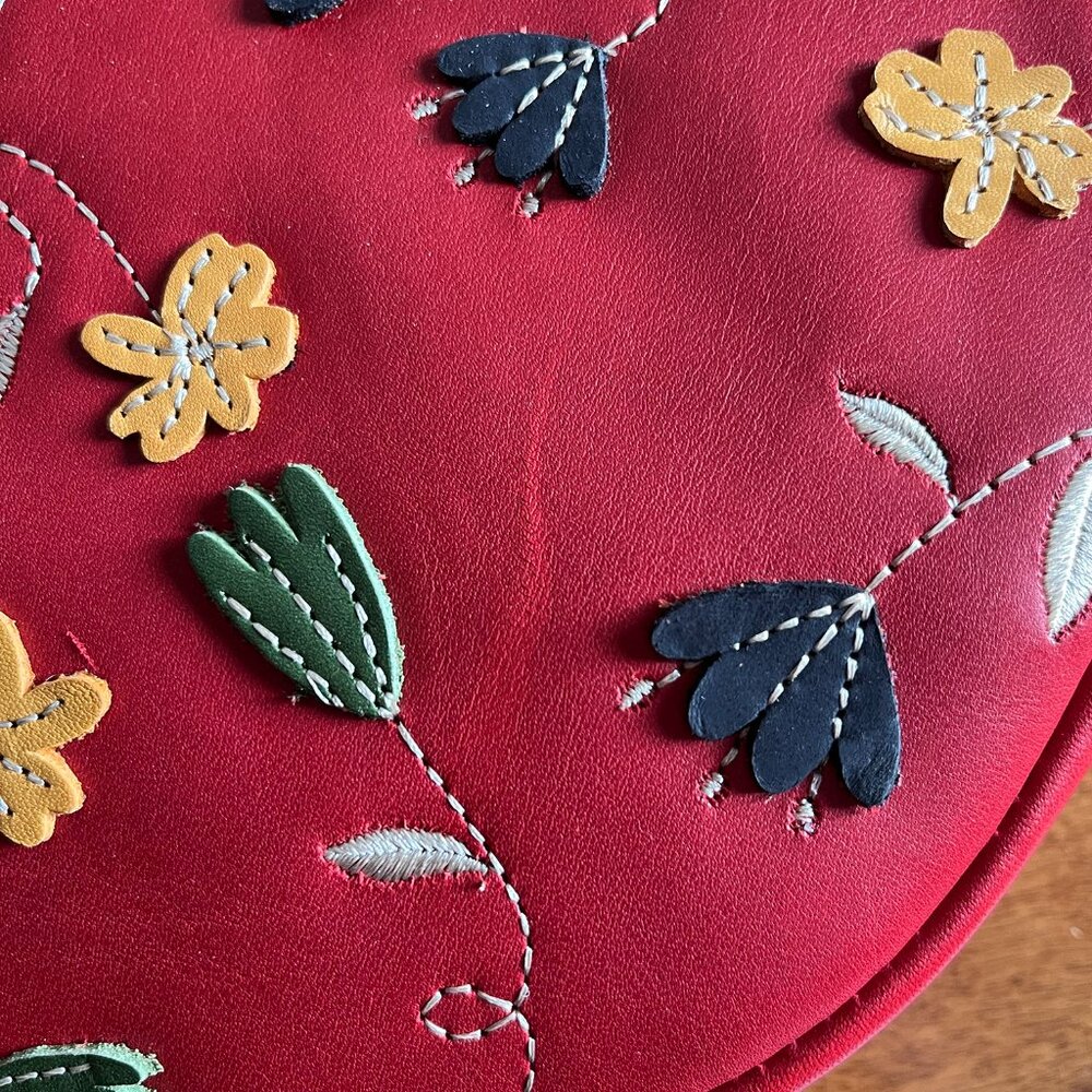 Portland Leather Goods Folklore Ruby large circle crossbody - Picture 13 of 16